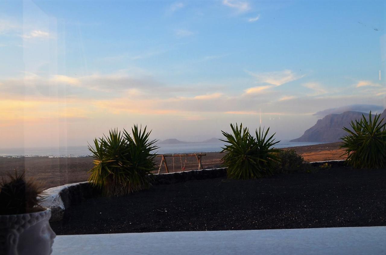 El Refugio Apartment Famara Luaran gambar