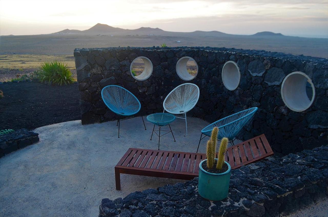El Refugio Apartment Famara Luaran gambar